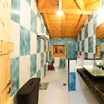 Tireda 2 Villa