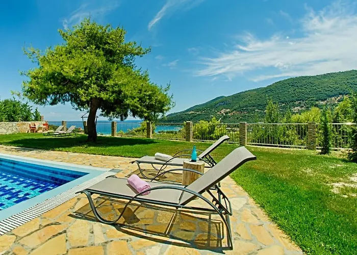 Villa Tireda 2 Marathiás